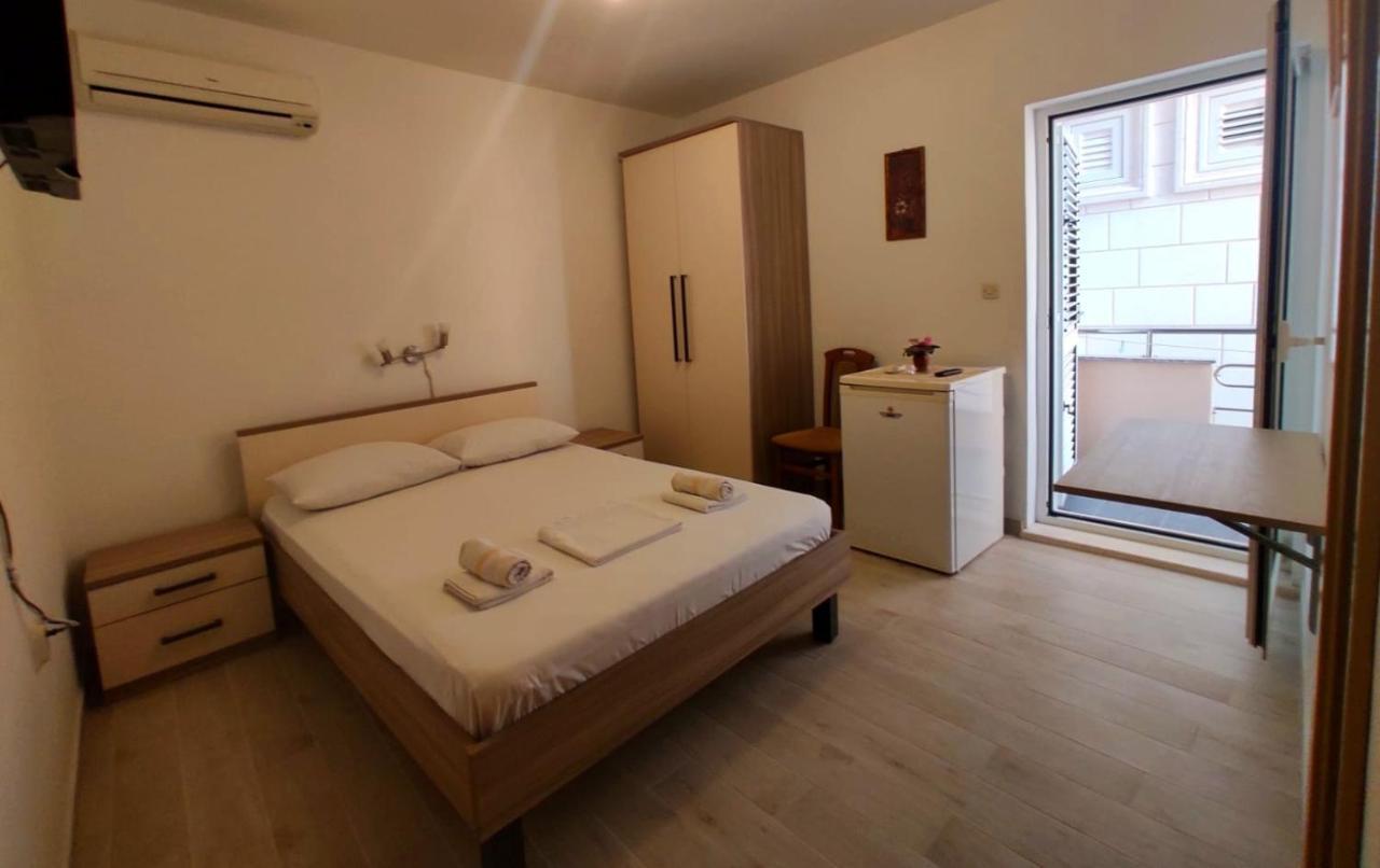 Apartments Dragica มิลนา ภายนอก รูปภาพ