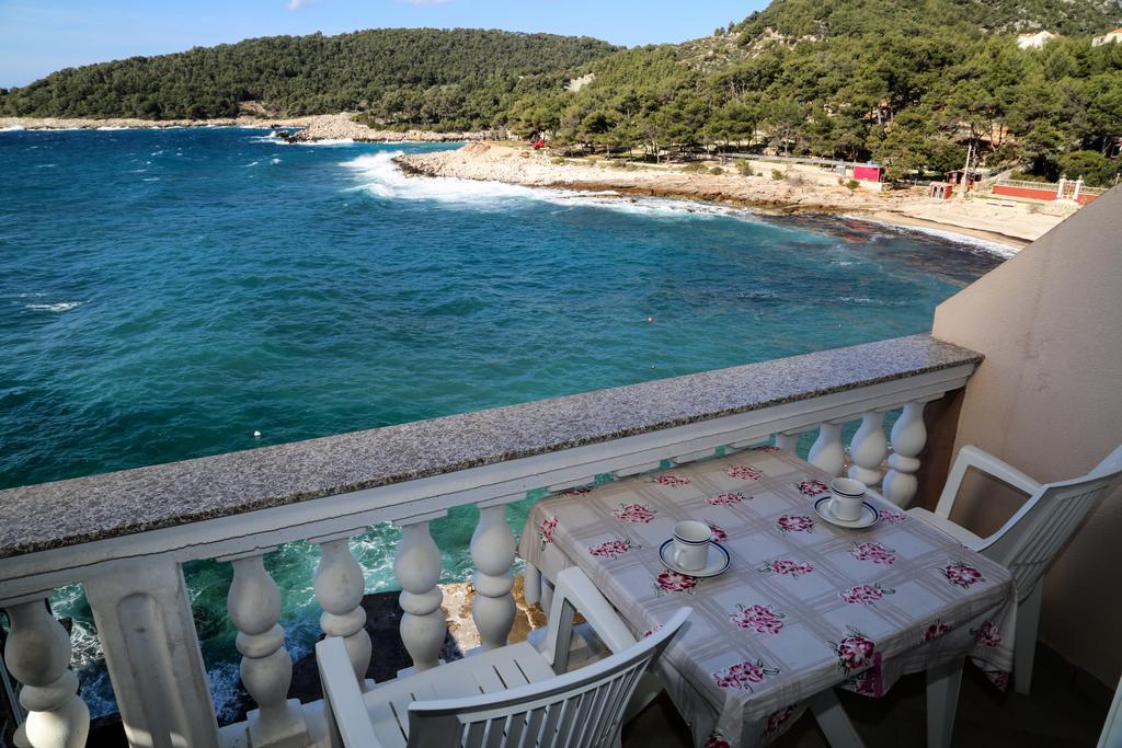 Apartments Dragica มิลนา ภายนอก รูปภาพ