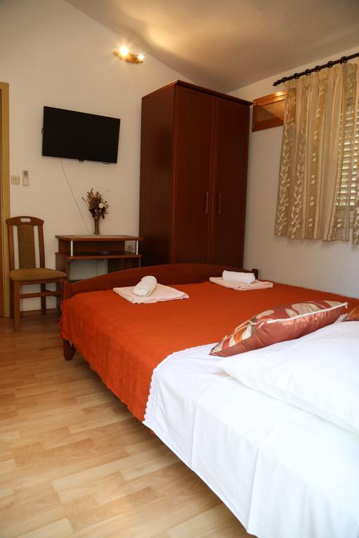 Apartments Dragica มิลนา ภายนอก รูปภาพ