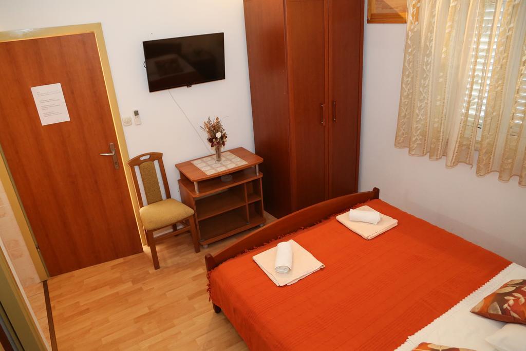 Apartments Dragica มิลนา ภายนอก รูปภาพ