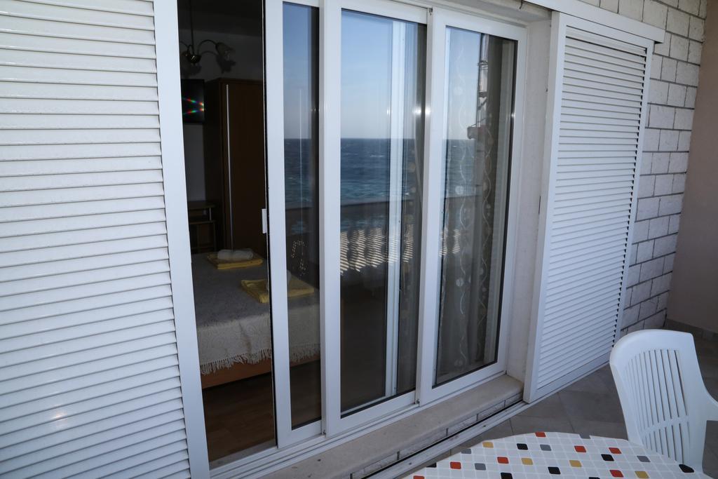 Apartments Dragica มิลนา ภายนอก รูปภาพ