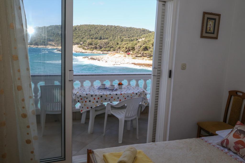 Apartments Dragica มิลนา ภายนอก รูปภาพ
