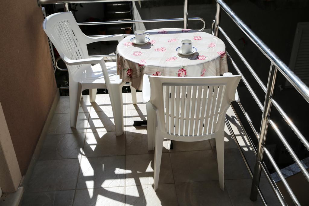 Apartments Dragica มิลนา ภายนอก รูปภาพ