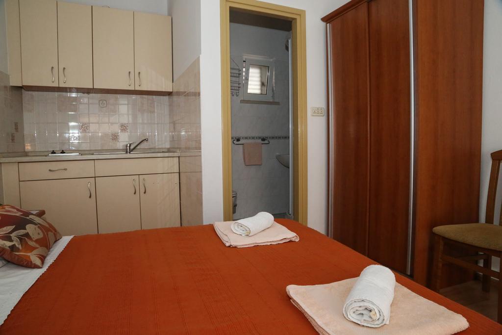 Apartments Dragica มิลนา ภายนอก รูปภาพ